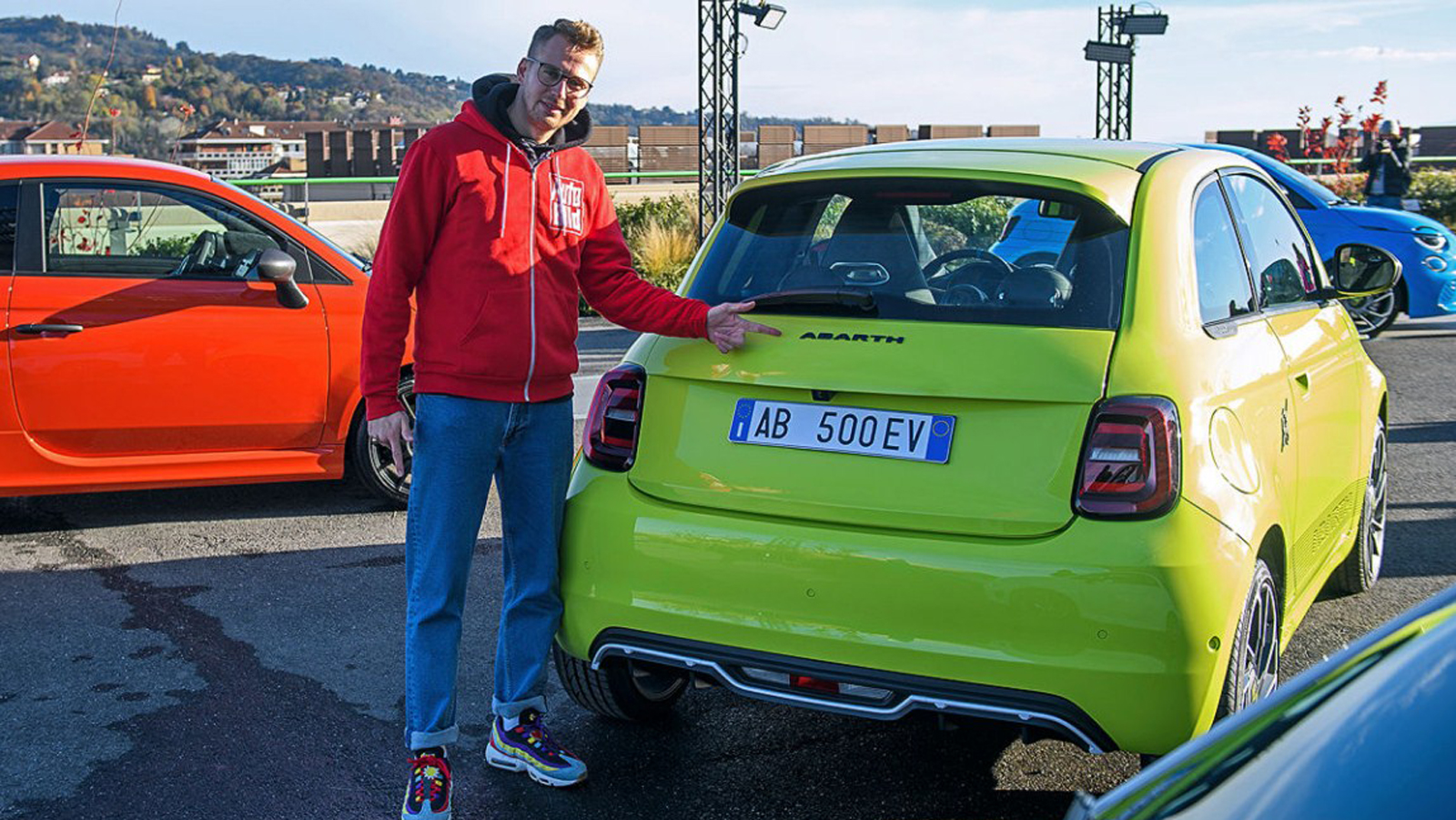 Στο Τορίνο μαζί με το νέο Abarth 500e